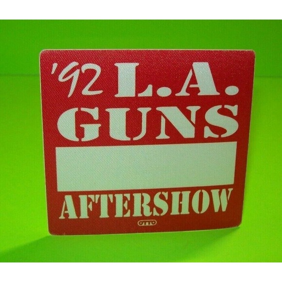 L.A. Guns BackStage Pass Original 1992 Hard Rock Heavy Metal Music Gift Red - Picture 1 of 4